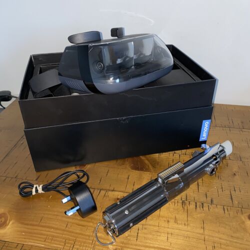 Star Wars Jedi Challenges - contrôleur sabre laser Lenovo et casque VR sans balise - Photo 1 sur 14
