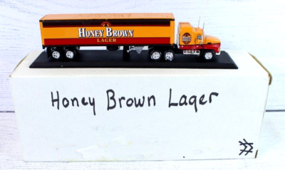 Matchbox Brewmasters HONEY BROWN LAGER Beer Mack Truck Diecast Tractor Trailer