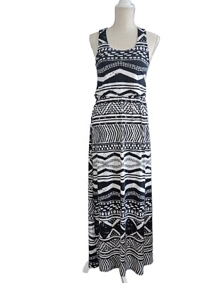 chinese dress ladies One Heart Lace Insert Maxi Dress Black– Selfie Leslie