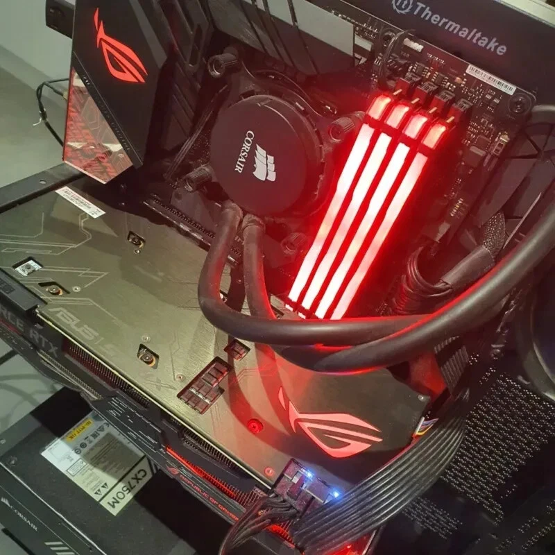 Corsair Vengeance RGB Pro 64GB (4x16GB) DDR4 3200Mhz C16 XMP 2.0 Enthusiast RGB - Image 3 of 3