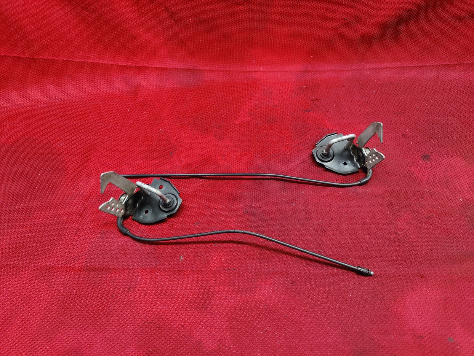 BMW F10 F01 F02 F12 F06 LEFT & RIGHT HOOD LOCK LATCH CATCH CABLES SATEFY RELEASE
