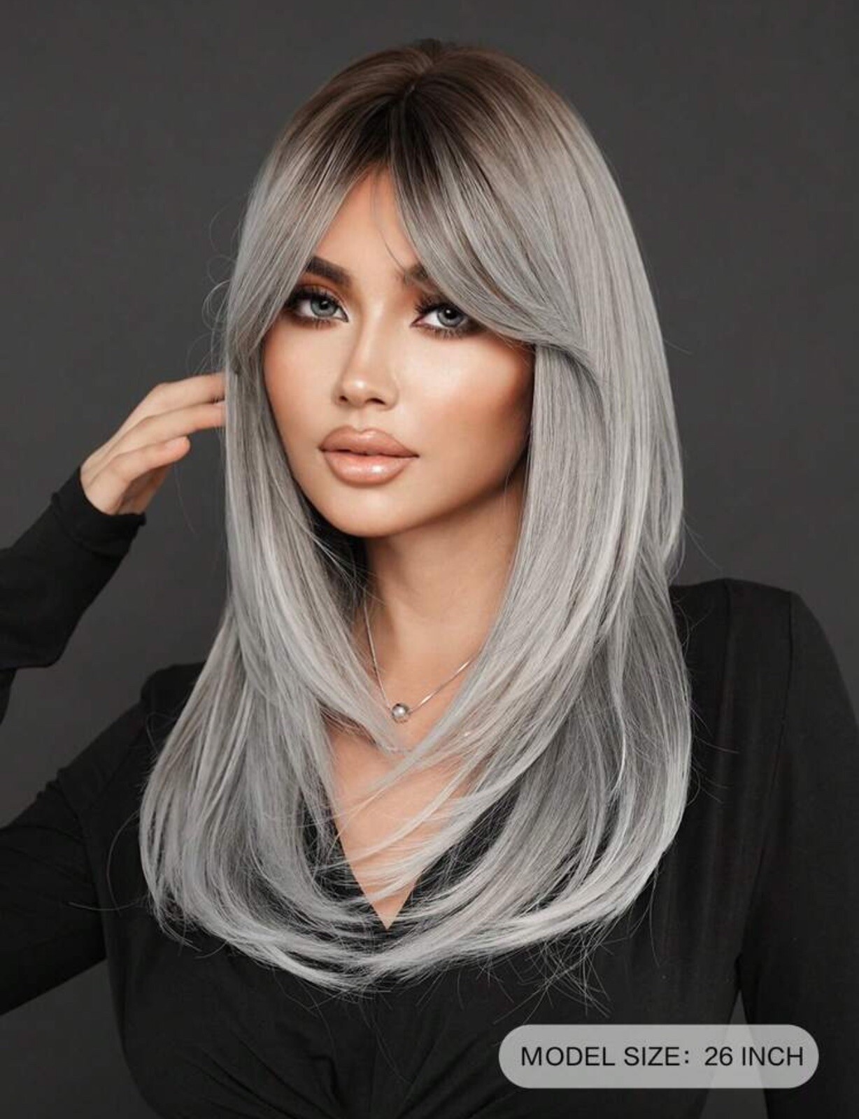 Perruque synthétique grise pour changer de look lors de vos soirées et festivals de mode