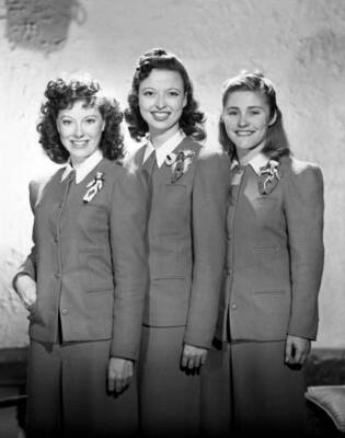 The Music Maids a vocal trio featuring Dottie Messmer Denny Wils 1940s Photo 1