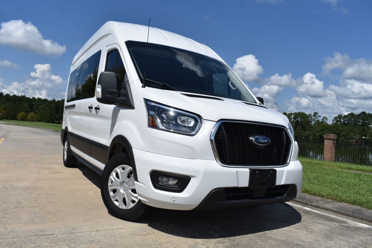 2023 Ford Transit-350