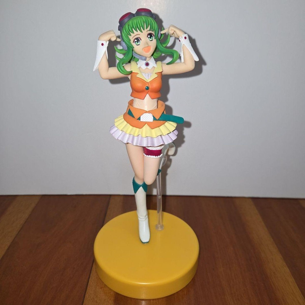 Megpoid Gumi Figure Set - 2 Types - Vocaloid Anime Prize Figure | eBay