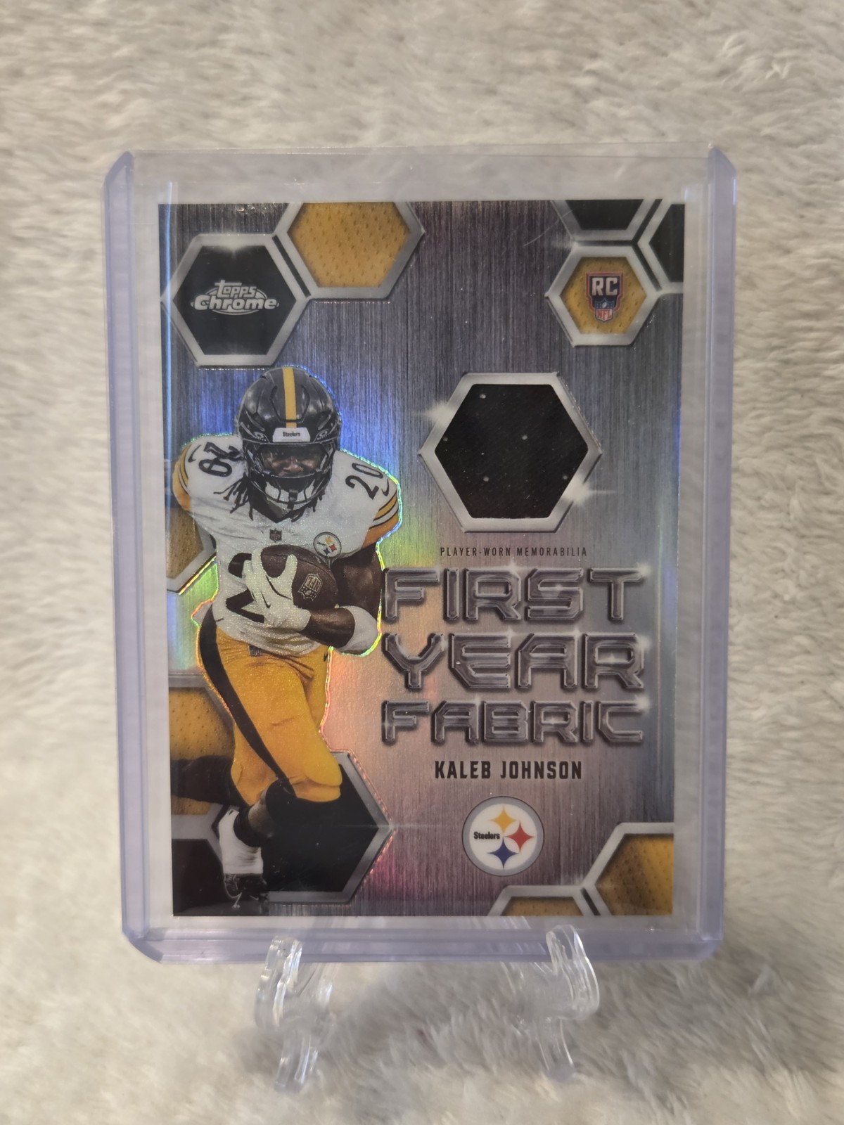 2025 Topps Chrome - First Year Fabric Kaleb Johnson #FYF-KJ Refractor (MEM, RC)