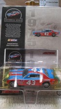 ACTION 1975 STP WINSTON CUP CHAMPION RICHARD PETTY 43 DIECAST CAR