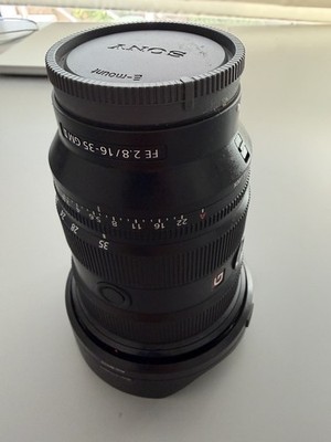 Sony FE 16-35mm F2,8 GM Weitwinkel-Zoomobjektiv - Schwarz