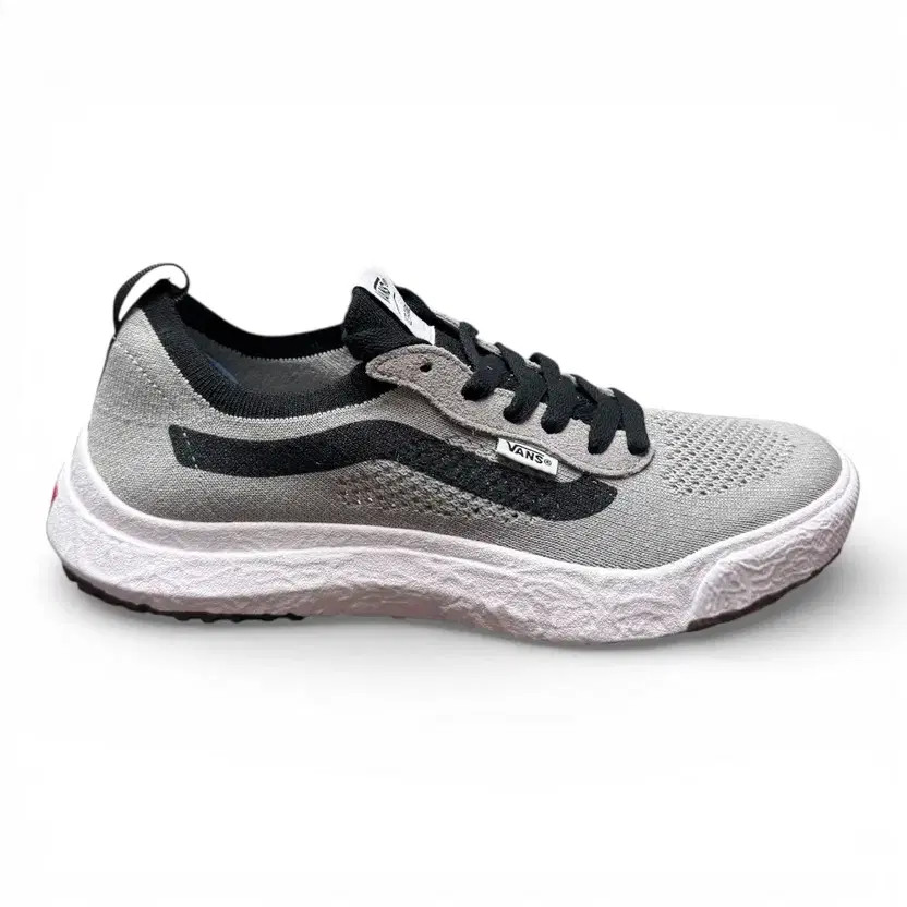 Vans UltraRange Vr3 Sneakers, Size 275, New thumbnail 4