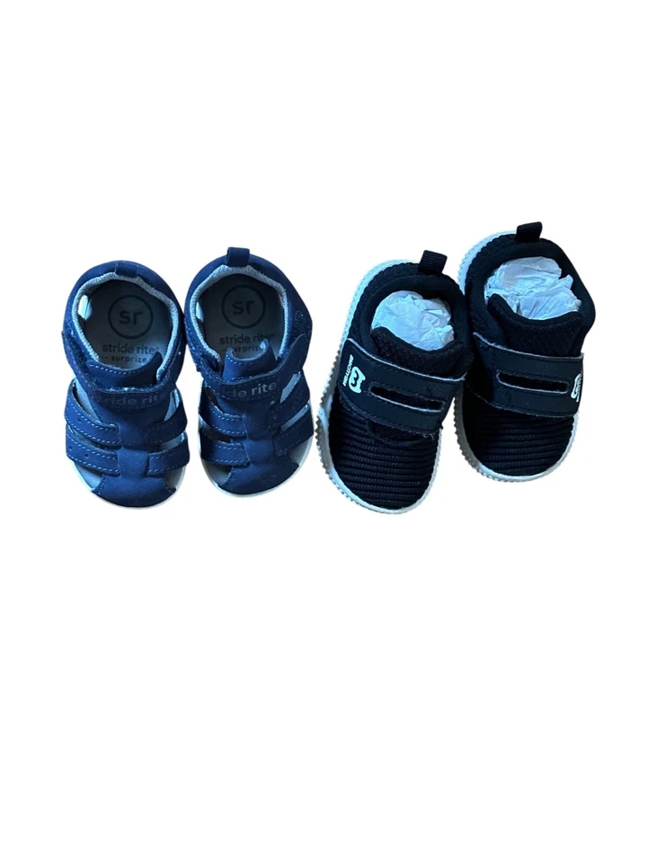 Juego de 2 zapatos para niños pequeños talla 4 y 3- sandalias Stride Rite y zapatillas de malla brillante Foto 3 de 4