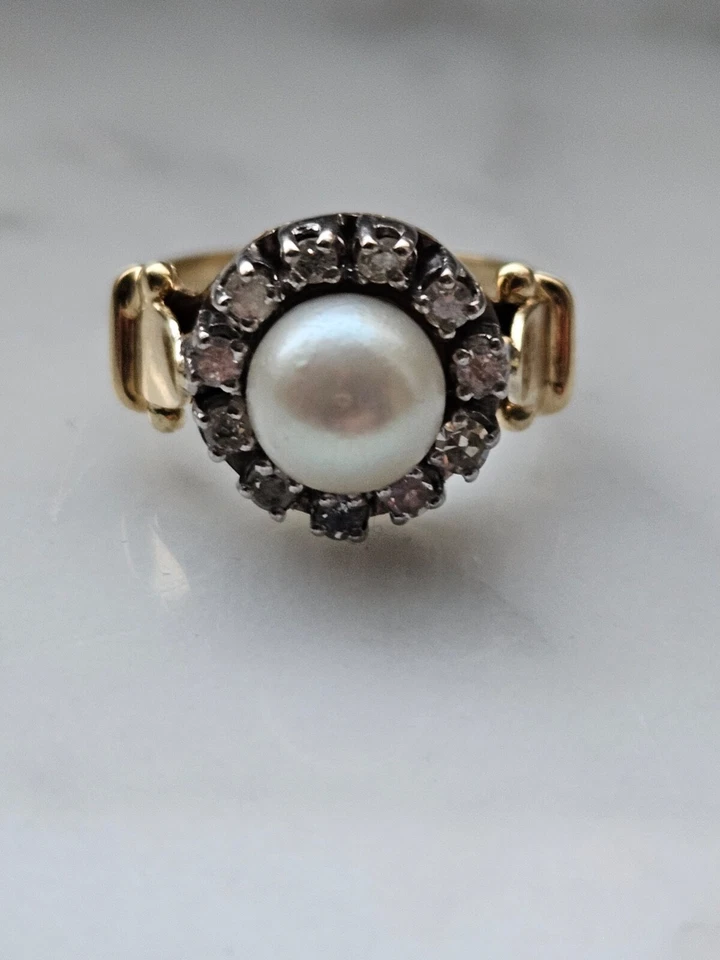 Ring 585 Gold, Ringgröße 54, Gewicht 5,90 g mit Perle und  11 Diamanten - Bild 2 von 4