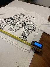 Peanuts 2024 world wide LLC T-shirt XL (15-17) white with 3D Characters Snoopy