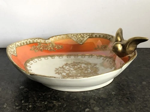 STUNNING  ANTIQUE NORITAKE LUSTRE PORCELAIN ART NOUVEAU NUT DISH
