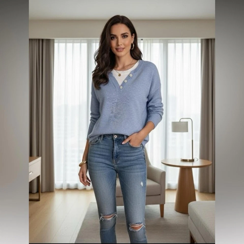 Maeve | Suéter en capas de cachemira azul angora de ensueño - ¡Chic sin esfuerzo! Foto 2 de 3