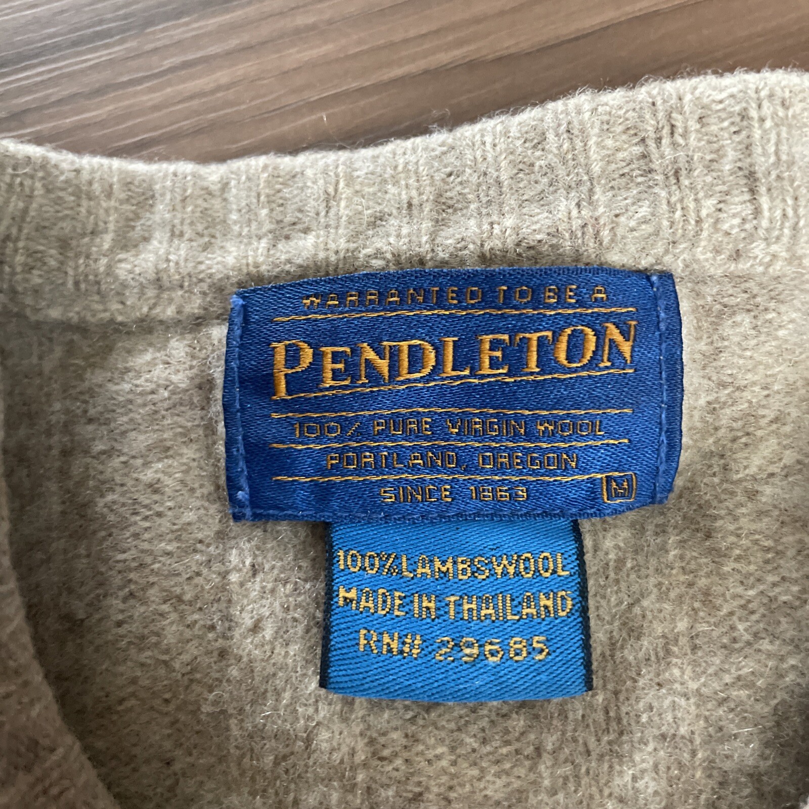 Pendleton Pullover Size Medium 100% Wool - image 3