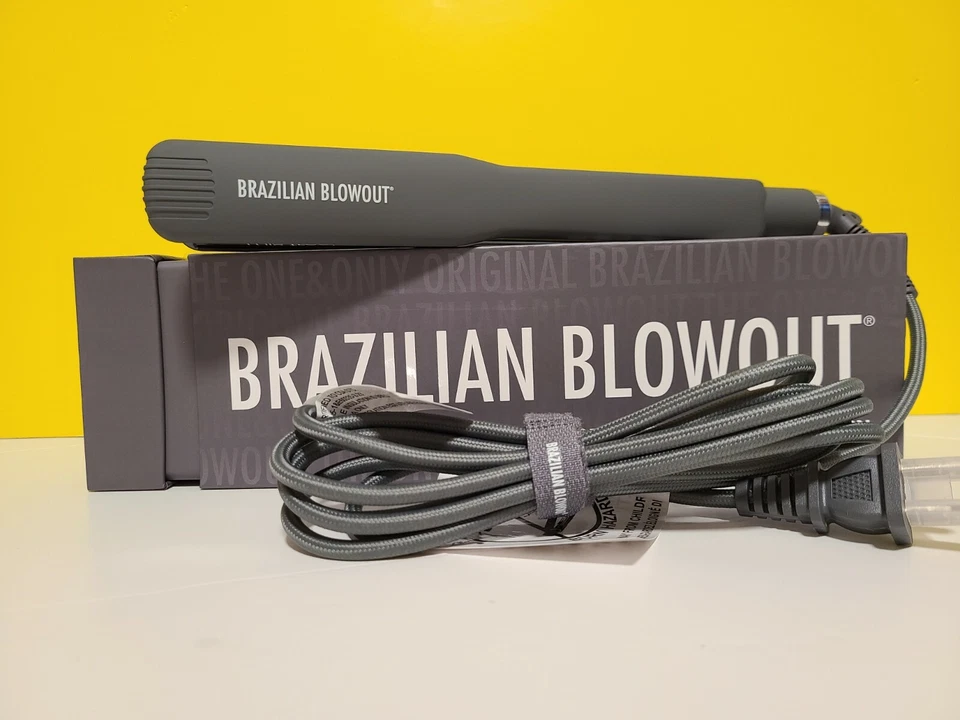 Plancha Brazilian Blowout 1.25” Prodigital Titanio, Modelo 11T22 ¡NUEVA! Foto 3 de 3