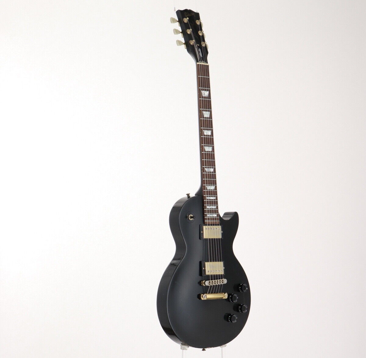 Gibson Les Paul Studio Ebony Gold Hardware Made in 2001 Gibson Les Paul Studio Ebony Gold Hardware Made in 2001