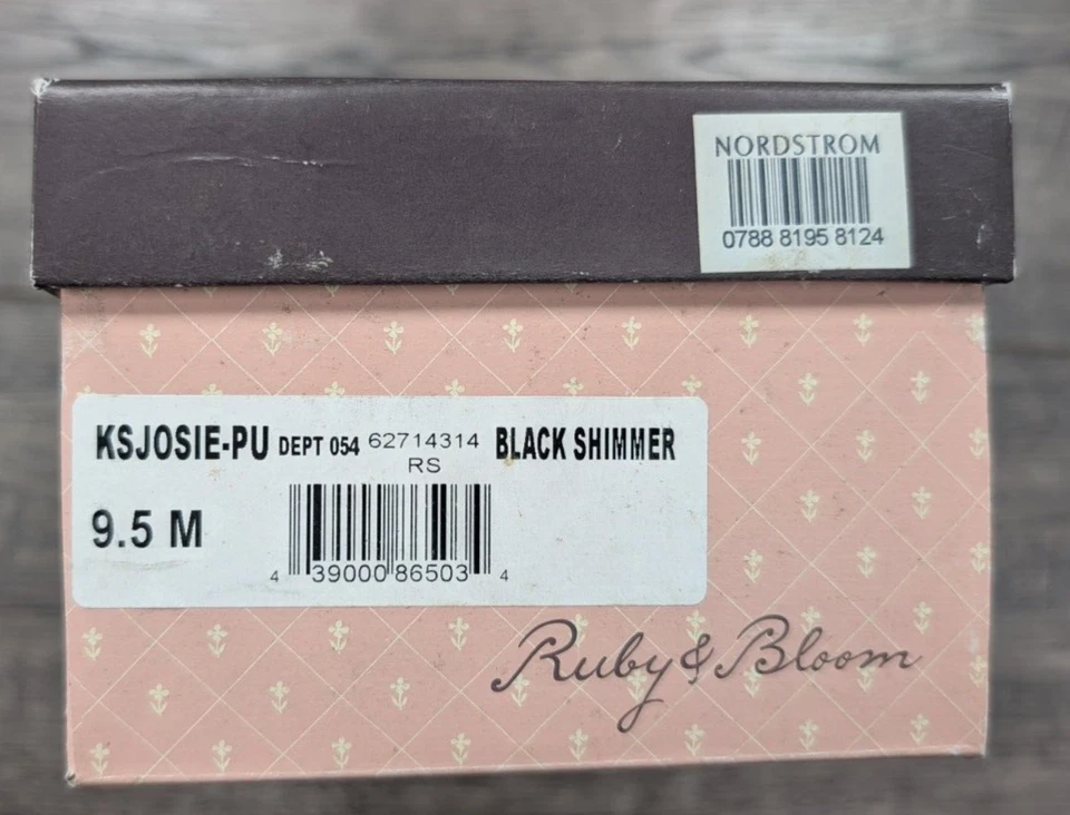 Ropa de bebé niña Rubí y Flor Talla 9.5M Negro Brillante Vestido Zapatillas Foto 4 de 4