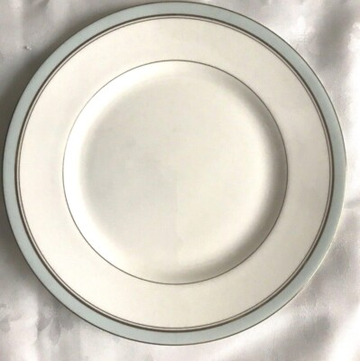 Royal Worcester HOWARD SKY BLUE GOLD TRIM England Salad Plate  Fine Bone