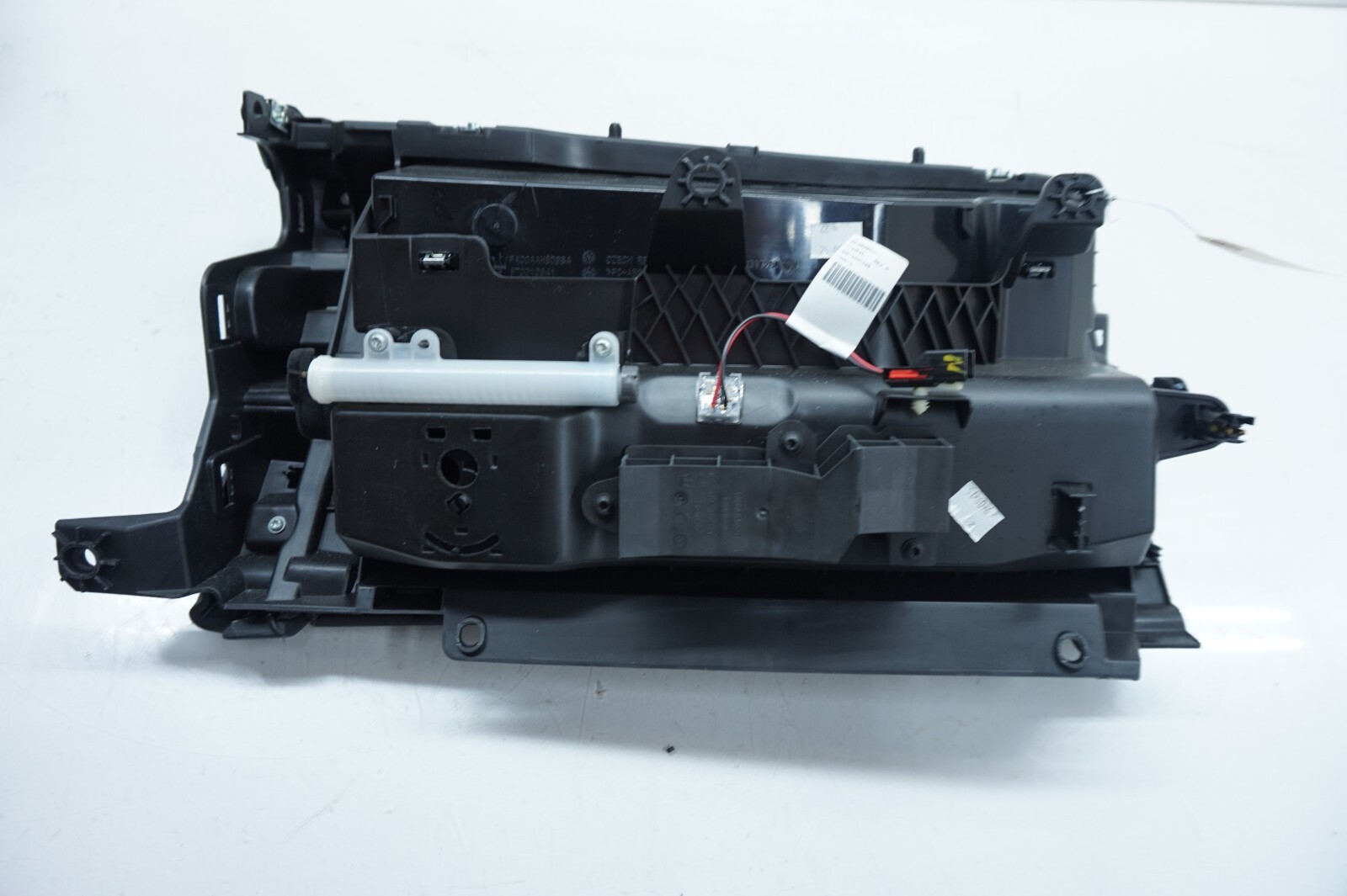 2014-2019 Maserati Ghibli OEM Right Front Dash Glove Box Storage 670010941