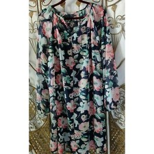 Time and Tru Womens Black Floral Long Sleeve