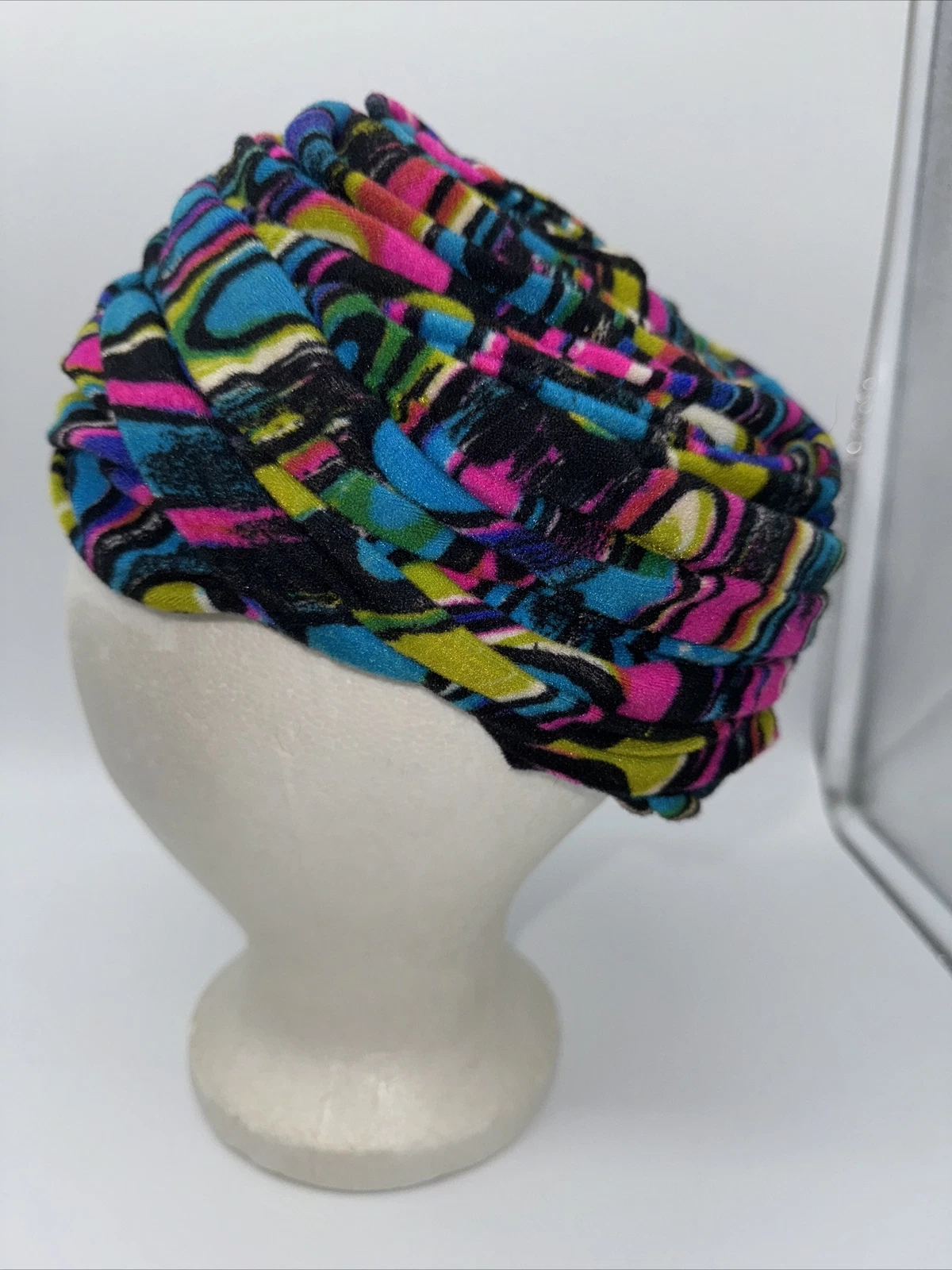 Rare chapeau style turban Christian Dior Chapeaux vintage années 60 jaune bleu vert rose