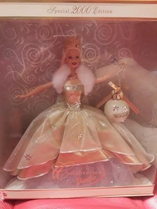 2000 christmas barbie