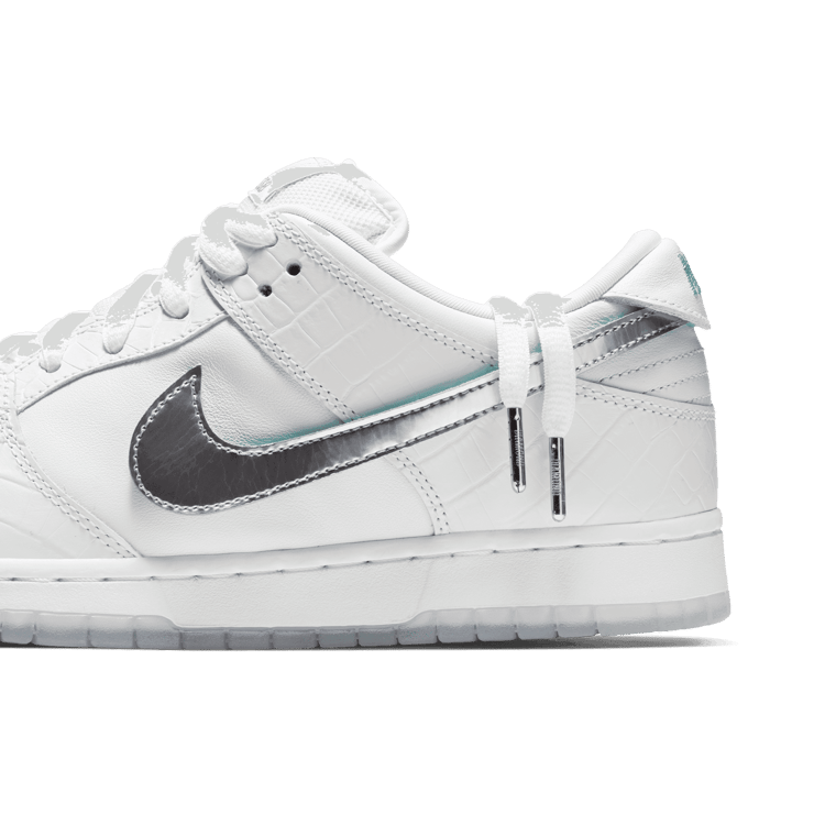 Diamond Supply Co. × Nike SB Dunk Low Pro White BV1310-100 Men's