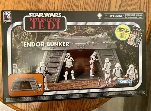 Star Wars 3.75” Hasbro The Vintage Collection Endor Bunker Playset SEALED
