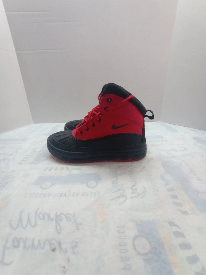 Nike ACG Woodside 2 High boy's Kid Boots Distance Red/Black 524872-601 SIZE 4.5Y - Image 3 of 4