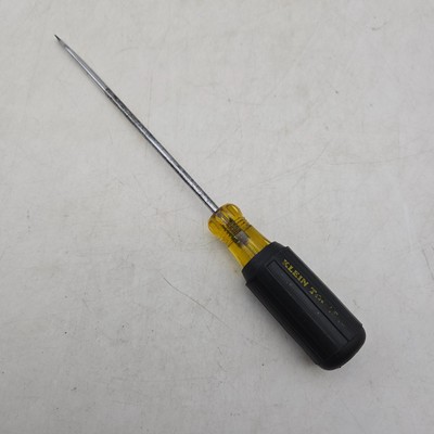 Klein Tools 3/16-Inch Cabinet Tip Slotted Flat Screwdriver 6-Inch 601-6