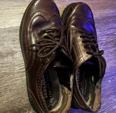 Men s Brown Vintage Sketchers Size 11