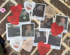 Weekends with Adele Caesars Program + Gift Bag + Confetti Vegas Residency