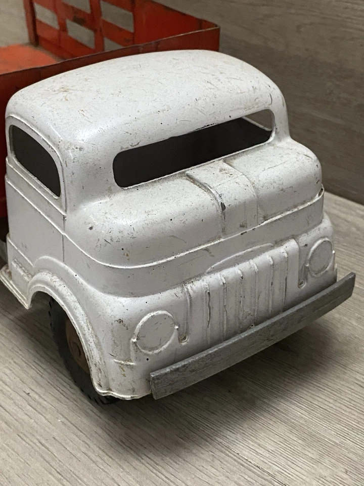 Camión de acero Structo rojo y blanco 1950 Freeport Motor Express Press Foto 4 de 4