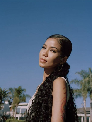 BEAUTIFUL JHENE AIKO 8X10 Photo