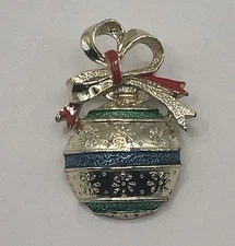 Vintage Gerrys Christmas Ball Ornament Brooch Gold Tone Holiday Pin 2" Signed