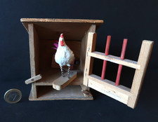 Jouet Mecanique Poulailler Sonore avec Coq La Ferme Rooster Coop Allemagne 1920