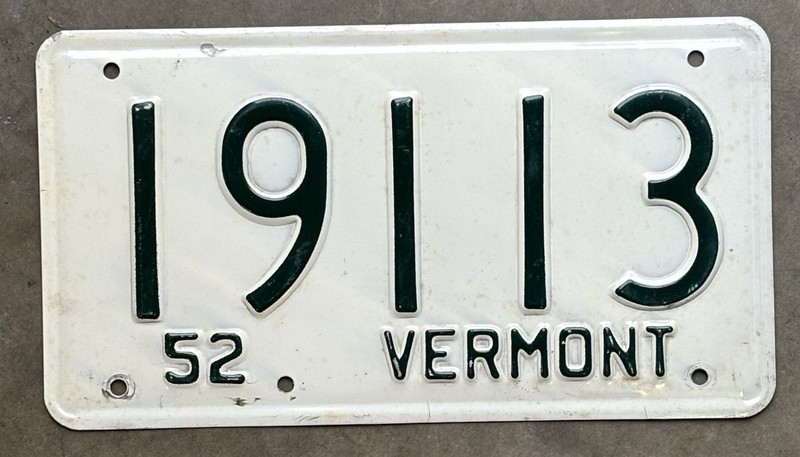 1952 Vermont License Plate