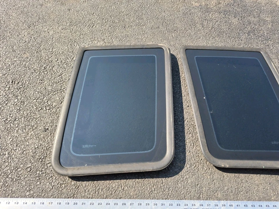 Оригинальные боковые задние стекла для Ford F150 F250 F350 1992-1996 годов выпуска с удлиненной кабиной Lt Rt - Изображение 2 из 4