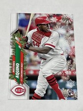 2020 Topps Holiday Baseball Mega Box Cards 23