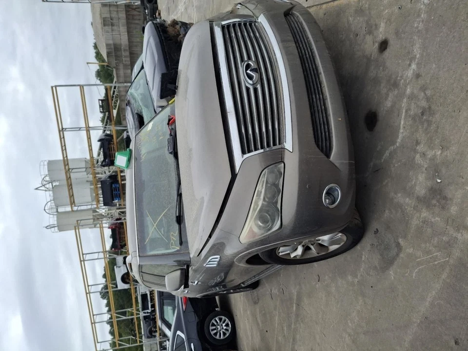 SOLA REPOSABRAZOS SOLO compatible con 11-13 INFINITI QX56 3651527 Foto 2 de 4