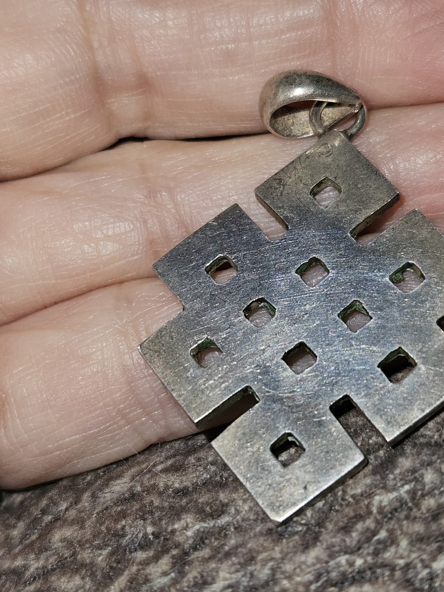 Silver Endless Knot Turquoise Inlay Pendant View 5