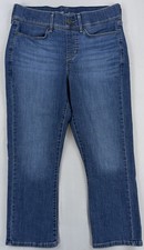 Levi Totally Shaping Ultimate Pull On Capri Pants Women  s Size 4- W27