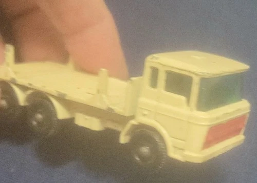 Lesney Matchbox DAF Girder Truck No. 58 1968 White Made in England
