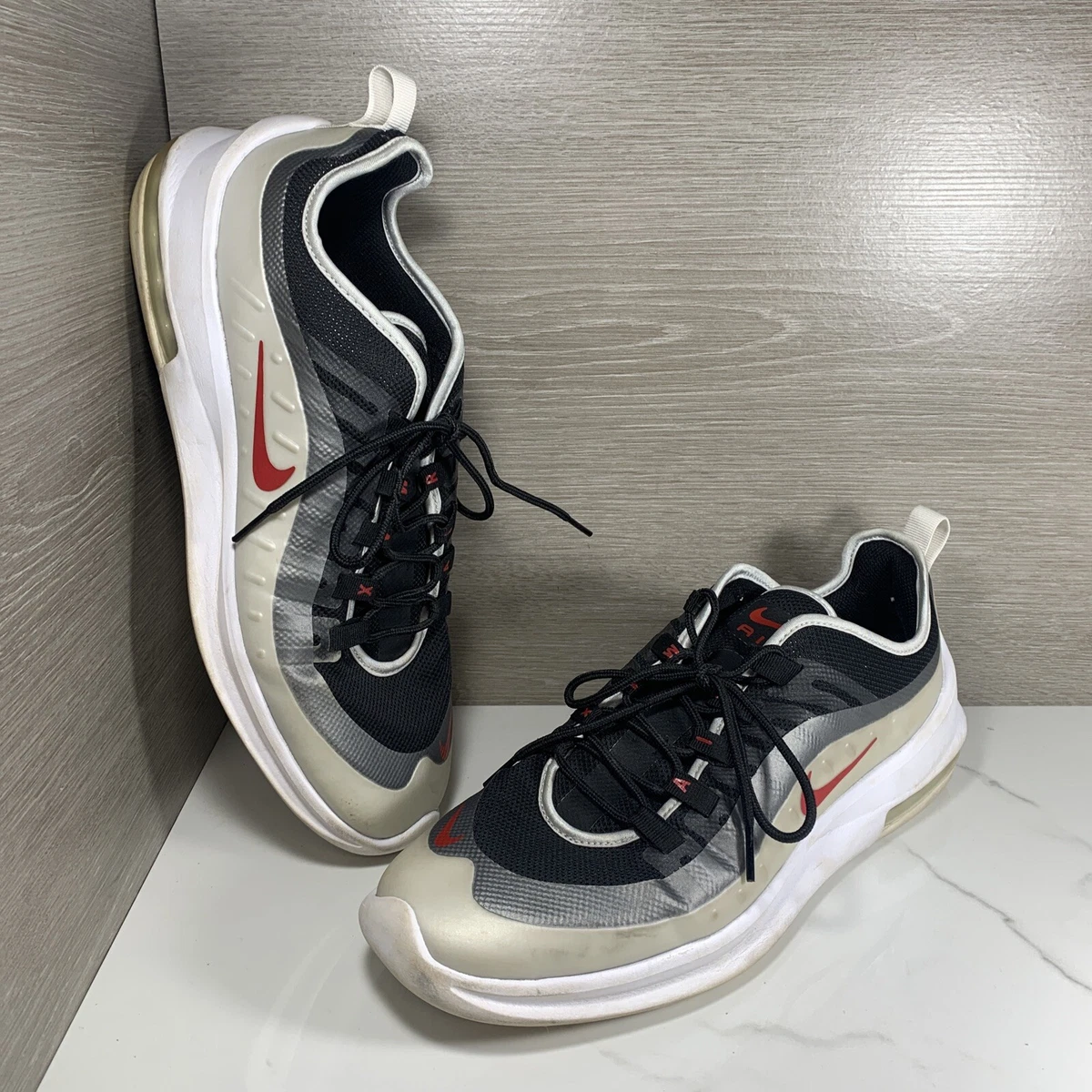 Nike air max axis metallic sales