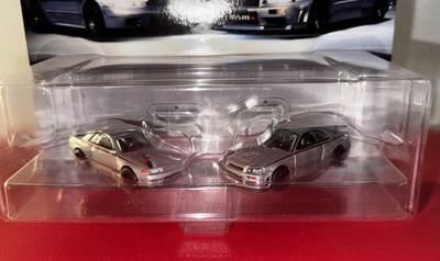 Hot Wheels Premium 2 Pack HCY75 Nissan Skyline GT-R (BNR32