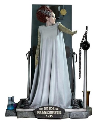 X-PLUS THE BRIDE OF FRANKENSTEIN 1/8 SCALE PLASTIC MODEL KIT Molding Color NEW