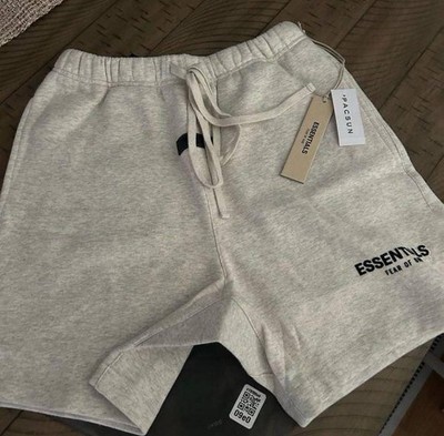 NWT Essentials Fear Of God  Light Oatmeal   Sweat Shorts Size M