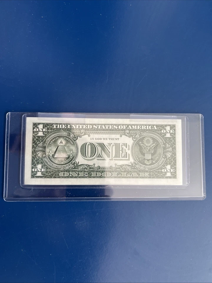 Southern Hoard of Rare Mismatched Serial Numbers One Dollar Bill - Image 2 of 4