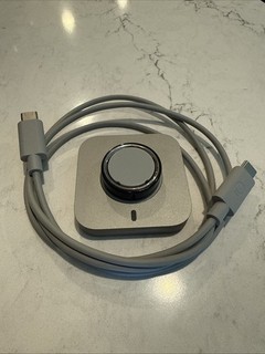 Oura Ring Gen 4 Size 11 Black Smart Ring with Charger Good Condition